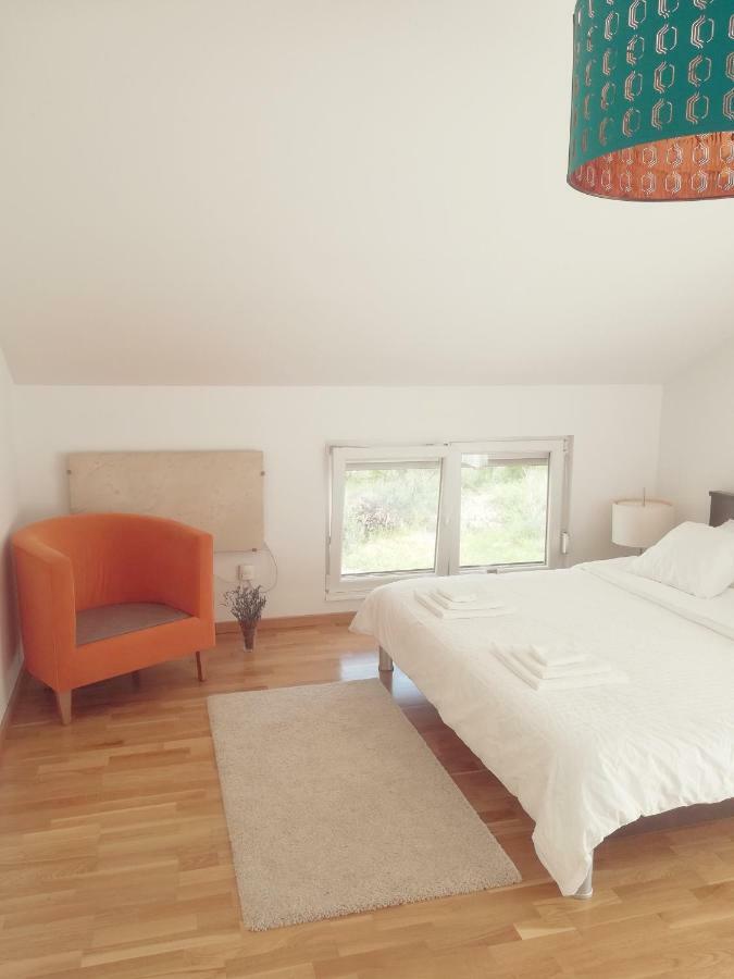 فيلا House For Rent Paola Ražanac المظهر الخارجي الصورة