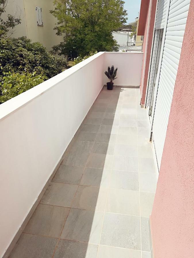 فيلا House For Rent Paola Ražanac المظهر الخارجي الصورة