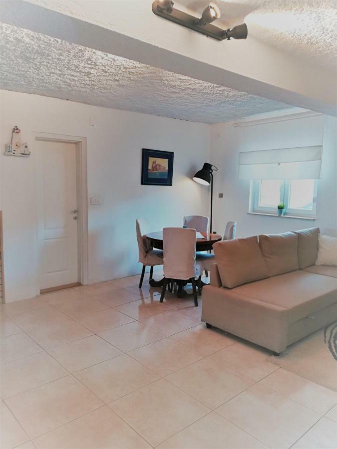 فيلا House For Rent Paola Ražanac المظهر الخارجي الصورة